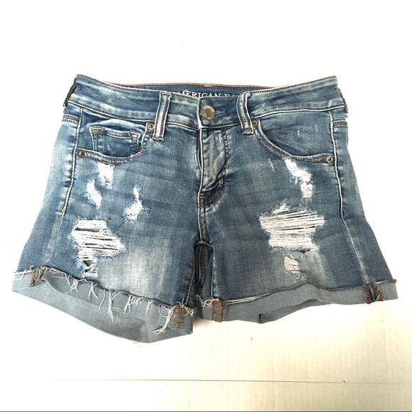 American Eagle Outfitters midi distressed light wash denim shorts size 4 - Picture 1 of 4